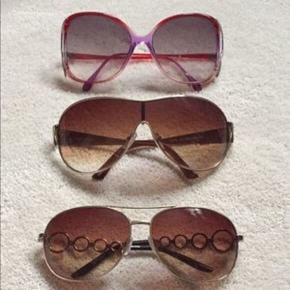 Sunglasses - Picture 1 of 2